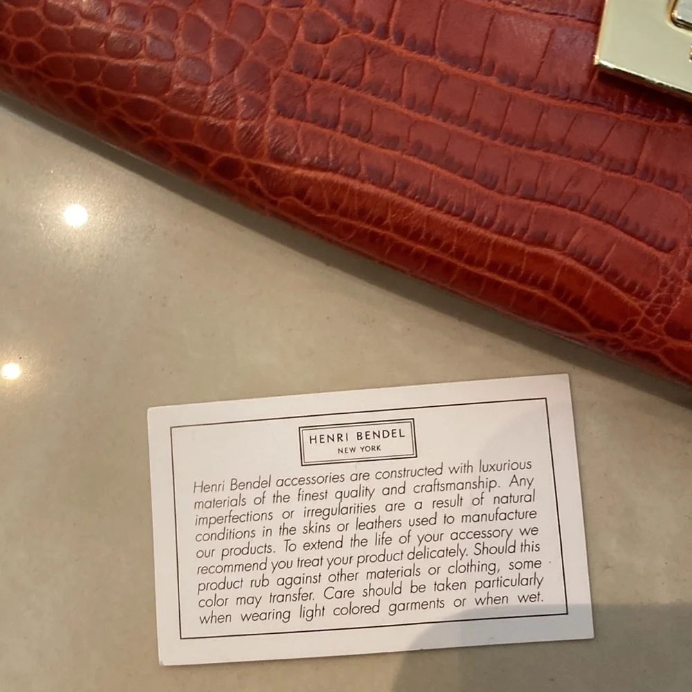 NWOT Henri Bendel handbag genuine leather - Picture 11 of 12